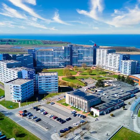 Apartment O06-008