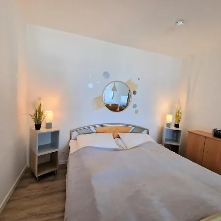 Apartment O06-008